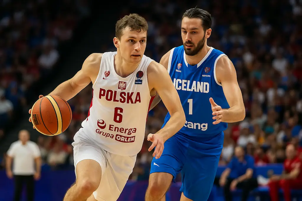 Polska – Islandia EuroBasket 2025, akcja meczu koszykówki w Spodku Katowice